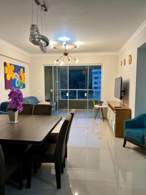 Apartamento completo na praia de Bombas